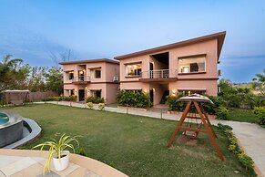 Goldmark resort churna in satpura national park