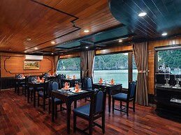 La Pandora Boutique Cruise