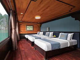 La Pandora Boutique Cruise