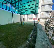 Dee Grand Marq Hotel