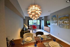 Ideal 2-bedroom Apartment in the Heart of Roppongi