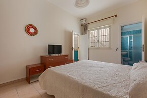 3157 Angolo di Paradiso by Barbarhouse