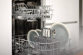 Damona 2BR Luxury Home With Garden