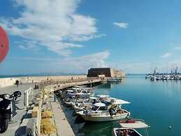 Damona 2BR Luxury Home With Garden