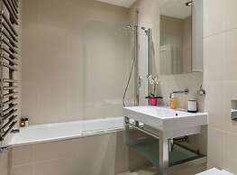 Picktheplace 3-bedroom Portman Square