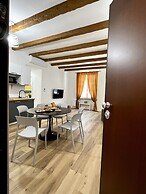 Happy Family Apartments San Luca
