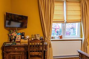 The Little Britain Inn