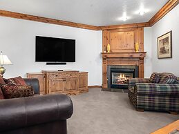 Adventure Hub~backcountry Skisnowmobilescuba Diving 734 3 Bedroom Town