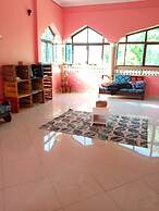 Greenery Bubble Apartment