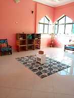 Greenery Bubble Apartment