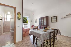 2344 Le Due Torri - Torre Piccola by Barbarhouse