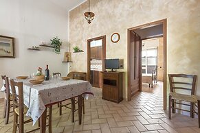 2344 Le Due Torri - Torre Piccola by Barbarhouse