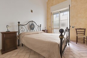 2344 Le Due Torri - Torre Piccola by Barbarhouse