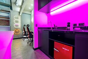 Indie Universe Creative Hotel