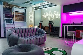 Indie Universe Creative Hotel