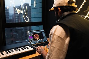 Indie Universe Creative Hotel