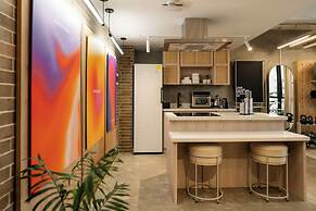 Indie Universe Creative Hotel