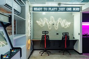 Indie Universe Creative Hotel