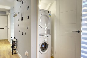 Modern 2BR House & Private Parking & Kid-friendly