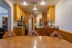 Family Vacation~heated In/out Pool, Tubing & Ice Skating 719 3 Bedroom