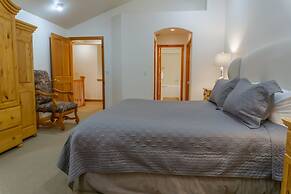 Family Vacation~heated In/out Pool, Tubing & Ice Skating 719 3 Bedroom