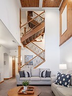 Family Getaway~pool, Hot Spring, Scuba & Ice Castles 727 4 Bedroom Hom