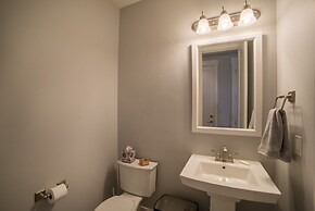 Family Vacation~crater Hot Spring, Tubing & Ice Skating~kanton 3 Bedro