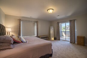 Family Vacation~crater Hot Spring, Tubing & Ice Skating~kanton 3 Bedro