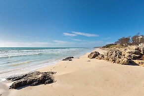 2775 Casa Biancomare by Barbarhouse