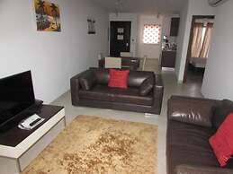 2 Bedrooms 2 Bathrooms Pool View Apartment