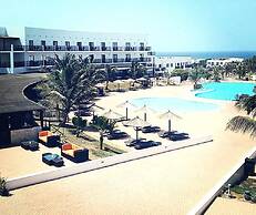 2 Bedrooms 2 Bathrooms Pool View Apartment