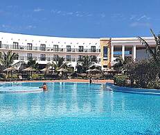 2 Bedrooms 2 Bathrooms Pool View Apartment