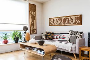 Delightful Moroccan Inspired Flat Hackney Sleeps 2