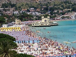 Fervore Luxury Rooms