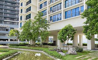 Suite Trefoil Setia City Shah Alam