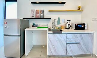 Suite Trefoil Setia City Shah Alam