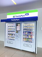 Suite Trefoil Setia City Shah Alam