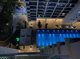 Suite Trefoil Setia City Shah Alam