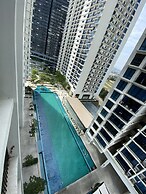 Suite Trefoil Setia City Shah Alam