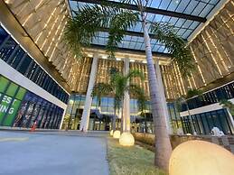 Suite Trefoil Setia City Shah Alam