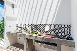 Panoramic By Alegria Rentals and Sandy Powerful