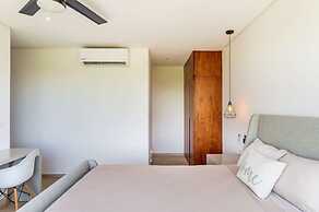 Panoramic By Alegria Rentals and Sandy Powerful