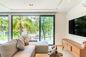 Panoramic By Alegria Rentals and Sandy Powerful