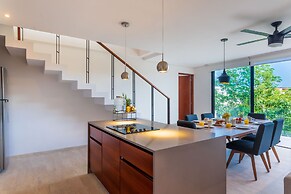 Panoramic By Alegria Rentals and Sandy Powerful