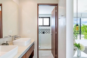 Panoramic By Alegria Rentals and Sandy Powerful