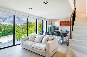 Panoramic By Alegria Rentals and Sandy Powerful