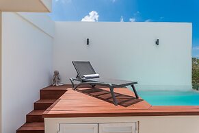 Panoramic By Alegria Rentals and Sandy Powerful