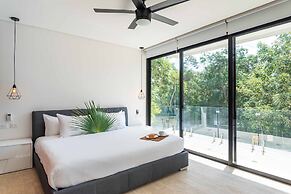 Panoramic By Alegria Rentals and Sandy Powerful