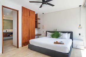 Panoramic By Alegria Rentals and Sandy Powerful