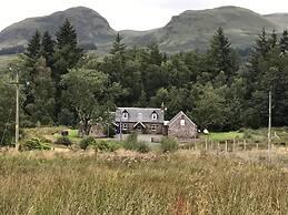 West Highland Way Hotel & Campsite